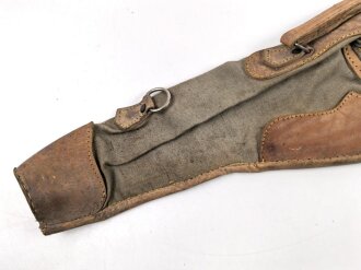 Tasche für eine Waffe, Gesamtlänge 68cm, Alter und Herkunft unbekannt