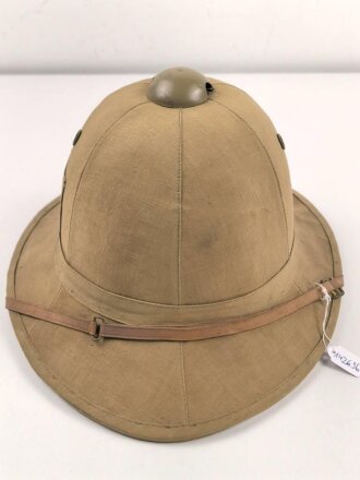 Italien, Tropenhelm Modell 1940. Ungetragenes Stück, leicht eingestaubt , Kopfgrösse 57