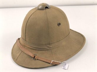 Italien, Tropenhelm Modell 1940. Ungetragenes Stück, leicht eingestaubt , Kopfgrösse 56