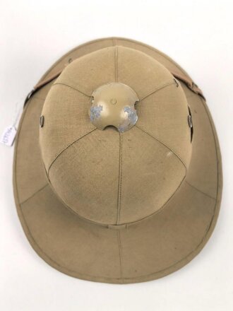 Italien, Tropenhelm Modell 1940. Ungetragenes Stück, leicht eingestaubt , Kopfgrösse 56