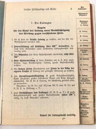 H.Dv. 400 "Schußtafel für die leichte Feldhaubitze mit der Haubitzgranate" datiert 1937, DIN A6, 117 Seiten, gebraucht