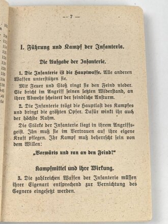 H.Dv. 130/9 "Ausbildungsvorschrift für die Infanterie Heft 9 Führung und Kampf der Infanterie" datiert 1940, DIN A6, 160 Seiten, gebraucht