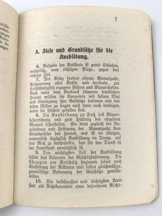 "Ausbildungsvorschrift für die Feldartillerie Heft 1: Ausbildung zu Fuß", datiert 1917, 31 Seiten, DIN A6, gebraucht