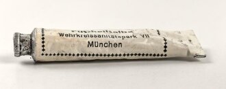 Tube "Fußheilsalbe" Wehrmacht , ungereinigt