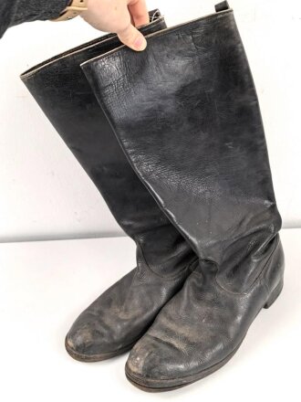 Paar Stiefel für Offiziere der Wehrmacht. Ungereinigtes Paar, Sohlenlänge 30cm