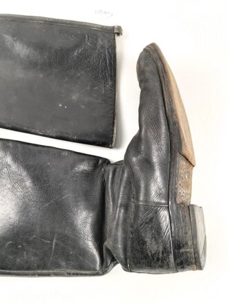 Paar Stiefel für Offiziere der Wehrmacht. Ungereinigtes Paar, Sohlenlänge 30cm