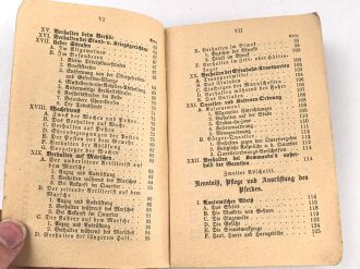 "Batsch Leitfaden für den theoretischen Unterricht des Kanoniers der Feld-Artillerie" datiert 1880, 359 Seiten, DIN A6, stark gebraucht