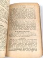 Drei Jahre im Sattel - Ein Lern und Lesebuch für den Dienstunterricht des deutschen Kavalleristen datiert 1899, 496 Seiten, DIN A5, stark gebraucht, Viele Seiten lose