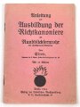 "Anleitung zur Ausbildung der Richtkanoniere am Rundblickfernrohr (für Feldkanonen-Batterien)." datiert 1914, 40 Seiten, DIN A6, gebraucht