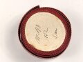 Österreich k.u.k. , Bandabschnitt für eine Bandspange zur Verwundetenmedaille mit zweimaliger Verwundung. Breite 16mm, sie erhalten 10 cm von der Rolle abgeschnitten