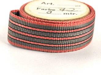 Österreich k.u.k. , Bandabschnitt für eine Bandspange zur Verwundetenmedaille mit dreimaliger Verwundung. Breite 16mm, sie erhalten 10 cm von der Rolle abgeschnitten