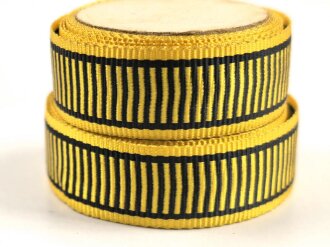 Österreich k.u.k. , Bandabschnitt für eine Bandspange zur Kriegsmedaille 1873 . Breite 16mm, sie erhalten 10 cm von der Rolle abgeschnitten