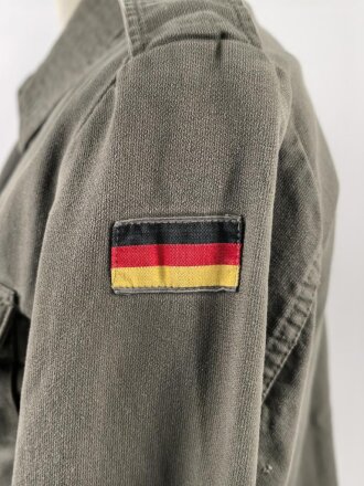 Bundeswehr, Feldbluse oliv datiert 1990. Grösse 160-170/95, gebraucht, guter Zustand