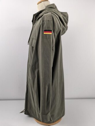 Bundeswehr, Nässeschutzjacke oliv, datiert 1986,...