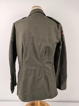 Bundeswehr , Feldbluse oliv, datiert 1983, Grösse 170/180-90 ( Gr. Nr. 5 ) . Leicht getragen, sehr guter Zustand