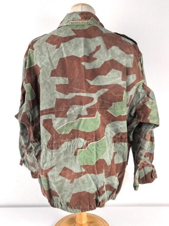 Bundeswehr , Tarnjacke alter Art, getragenes, ungereinigtes Stück, datiert 1956