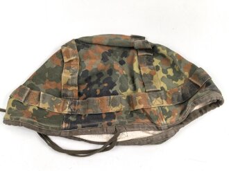 Bundeswehr, Flecktarn Bezug für Gefechtshelm, Grösse 58-60, Gebraucht.