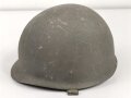 Bundeswehr, Stahlhelm alter Art in gutem Zustand.