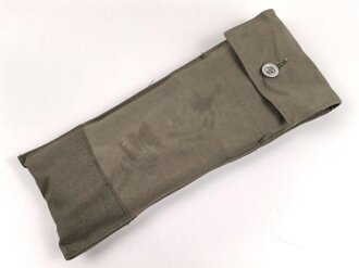 Bundeswehr,  Stabtasche oliv mit Inhalt. Sehr guter Zustand, datiert 1961