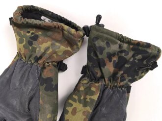 Bundeswehr,  Handschuh gefüttert,  flecktarn Grösse 10, leicht gebraucht, datiert 2005