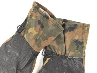 Bundeswehr,  Handschuh ,  flecktarn Grösse 9 1/2, leicht gebraucht, datiert 2008