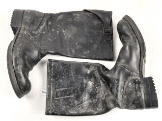 Bundeswehr, Paar Kampfstiefel Modell 1957, getragenes Paar, Sohlenlänge 32cm,  ungereinigt