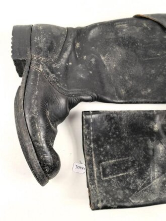 Bundeswehr, Paar Kampfstiefel Modell 1957, getragenes Paar, Sohlenlänge 32cm,  ungereinigt