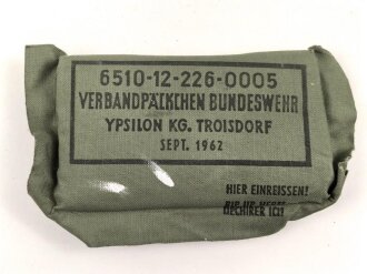 Bundeswehr, Verbandpäckchen datiert 1962