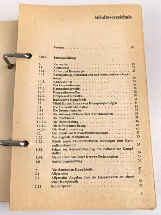 DDR "Handbuch für den KC-Aufklärer" datiert 1968, 468 Seiten, DIN A5