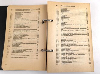 DDR "Handbuch für den KC-Aufklärer" datiert 1968, 468 Seiten, DIN A5