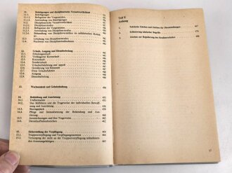 DDR "Handbuch Militärisches Grundwissen" datiert 1980, 496 Seiten, DIN A5