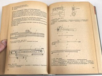 DDR "Handbuch Militärisches Grundwissen" datiert 1980, 496 Seiten, DIN A5