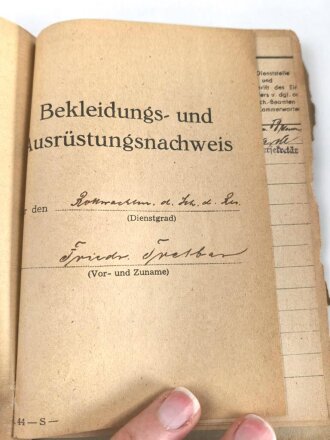 Soldbuch Polizei, ausgestellt am 12. Juli 1944 bei Schutzpolizei Abschnittskommandantur Bremen