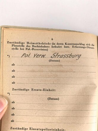 Soldbuch Polizei, ausgestellt am 17. April 1944 bei Schutzpolizei Straßburg