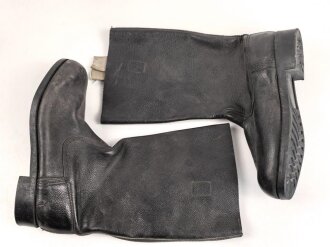 Nationale Volksarmee der DDR, paar Stiefel für Mannschaften, leicht getragenes Paar, Sohlenlänge 28,5cm, ungereinigt