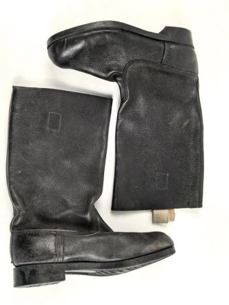 Nationale Volksarmee der DDR, paar Stiefel für Mannschaften, leicht getragenes Paar, Sohlenlänge 28,5cm, ungereinigt