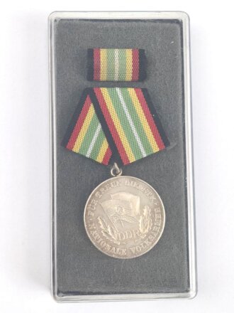 DDR, Medaille für treue Dienste in der Nationalen Volksarmee, silber