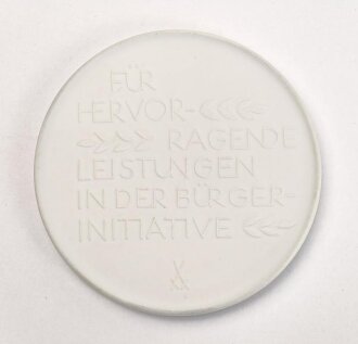 DDR, Meissen Medaille Für hervorragende Leistungen in der Bürgerinitiative , in zugehörigem Etui