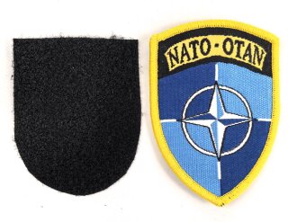 Ärmelabzeichen " NATO - OTAN"