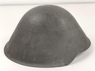 Nationale Volksarmee der DDR, Stahlhelm,  gebraucht, guter Gesamtzustand, die Glocke datiert 1967 ?