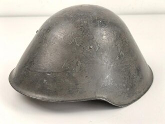 Nationale Volksarmee der DDR, Stahlhelm,  gebraucht, guter Gesamtzustand, die Glocke datiert 1965