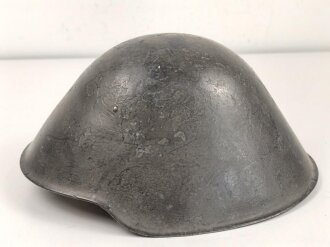 Nationale Volksarmee der DDR, Stahlhelm,  gebraucht, guter Gesamtzustand, die Glocke datiert 1965