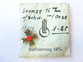 Kriegsverdienstkreuz 2.Klasse 1939, Ausführung 16mm , Neuwertiges , unmarkiertes Stück von Deumer in Herstellertüte