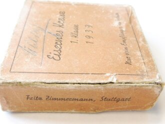 Pappumverpackung zum Eisernen Kreuz 1.Klasse 1939. Hersteller Fritz Zimmermann , Stuttgart. Innen geklebt