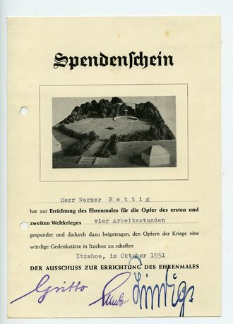 Urkundengruppe eines Angehörigen der 26. Panzer Division. 6 Urkunden und diverse Anschreiben bis in die Nachkriegszeit