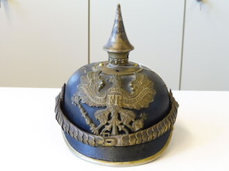 Preussen, Pickelhaube für einen einjährig...