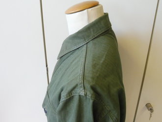 U.S. Army WWII Jacket, HBT, Special - with gas flap. Good condition, size 32R,  Schulterbreite 48 cm, Armlänge 58 cm