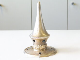 Spitze für eine Pickelhaube, Silbern, nicht abschraubbar. Original ?