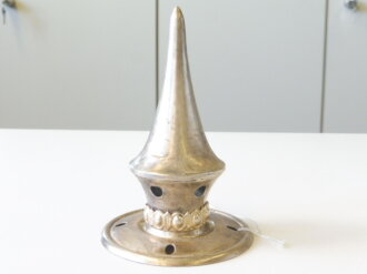 Spitze für eine Pickelhaube, Silbern, nicht abschraubbar. Original ?