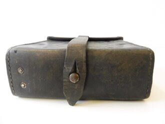 Werkzeugtasche MG34 datiert 1941, mit Vorrichtung zum halten des Behälter für Kaliberzylinder